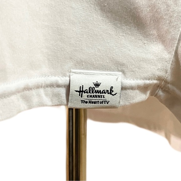 ✨🆕💚♥️HALLMARK CHANNEL OH WHAT FUN! TSHIRT♥️💚 - Picture 4 of 5